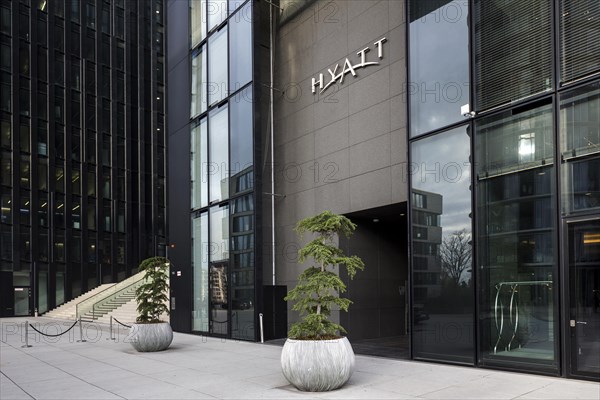 Hotel Hyatt Regency Duesseldorf at the Hafenspitze in the Media Harbour