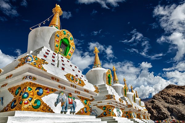 White chortens