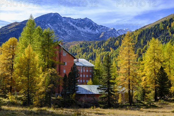 Former Hotel Paradiso