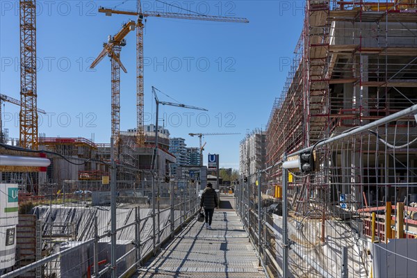 Major construction site at Ueberseequartier and Hafencity