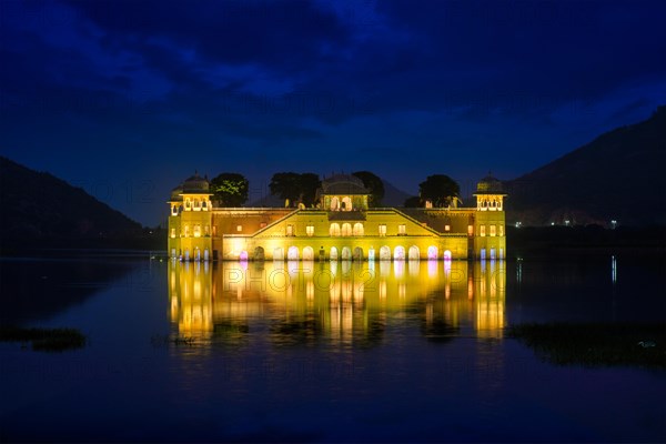 Rajasthan famous tourist landmark