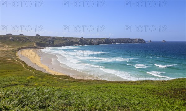 Plage de Pen Hat beach at Pointe de Toulinguet