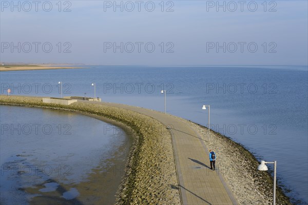 Promenade am Hafen