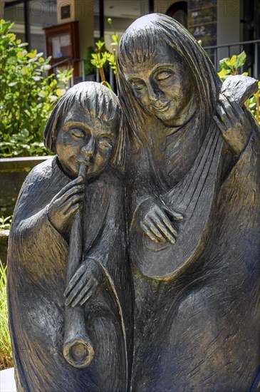 Bronze sculpture