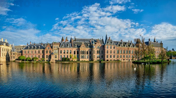 Panorama of the Binnenhof House of Parliament and the Hofvijver lake