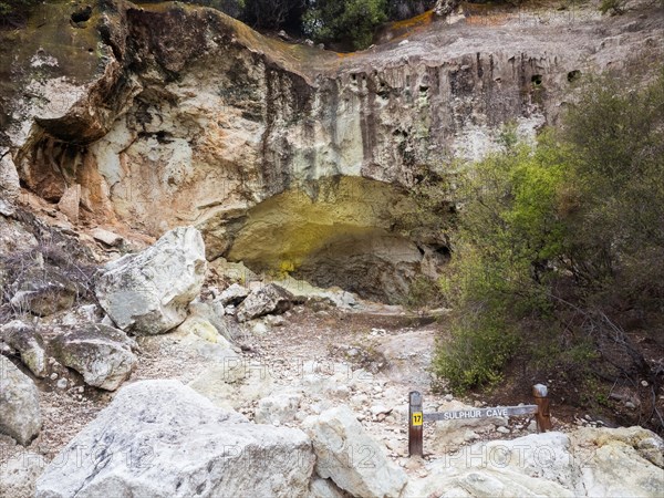 Sulphur Cave