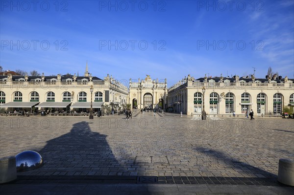 Arc Here Triumphal Arch