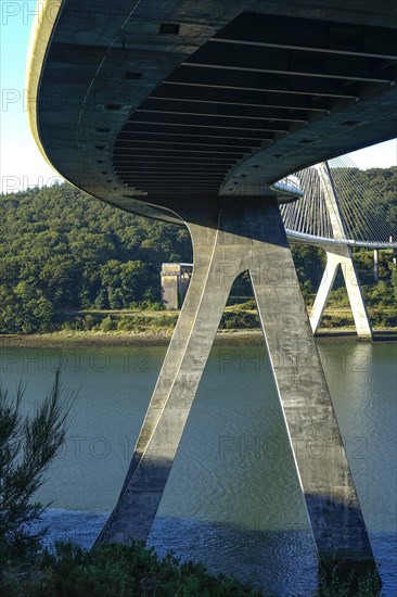 Pont de Terenez in Rosnoen over the river Aulne