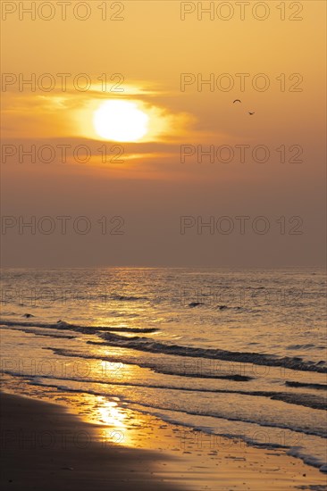 Sonnenuntergang an der Nordseekueste