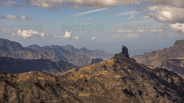 View from Mirador de Degollada Becerra to Roque Bentayga