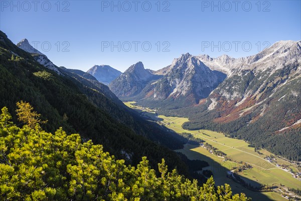 Western Karwendelspitze