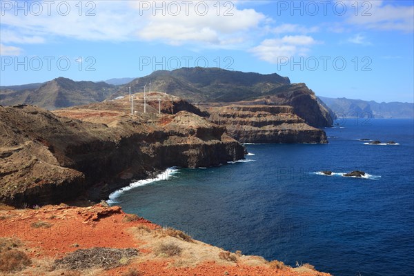 At Cap Ponta de Sao Lourenco