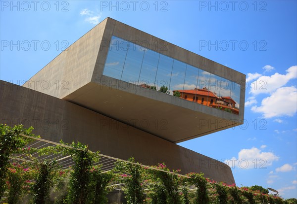 Museo nazionale delle arti del XXI secolo oder MAXXI