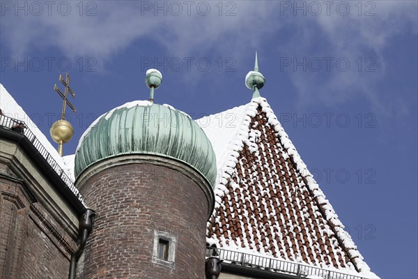 Dome of the Church of St. Peter at the Viktualienmarkt