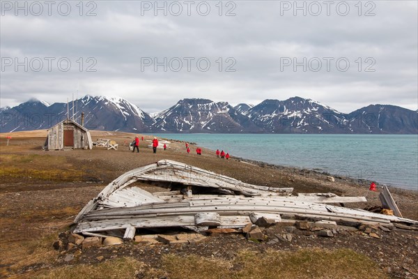 Former whaling station Bamsebu in Bellsund