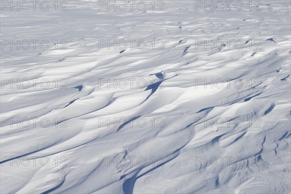 Snowdrift pattern