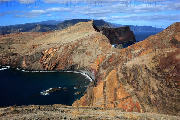 At Cap Ponta de Sao Lourenco