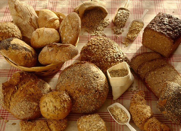 Wholemeal baked goods Rolls