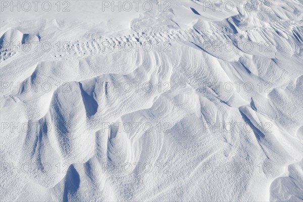 Snowdrift pattern