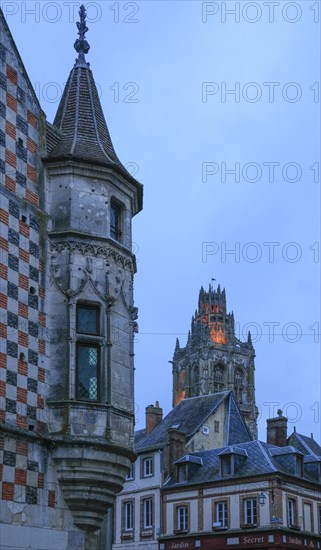 House with turrets from the 15th century