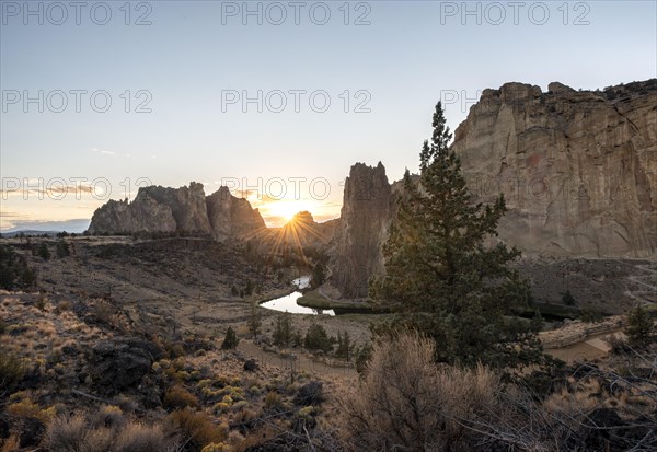 Sun star on rock walls