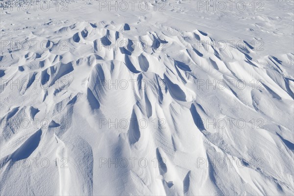 Snowdrift pattern