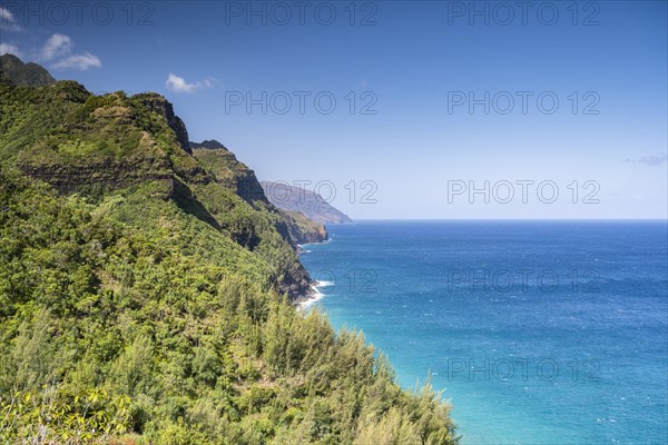 Blick vom Kalalau Trail auf die Na Pali Coast