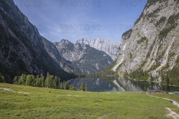 Blick auf Watzman vom Obersee nahe Koenigssee