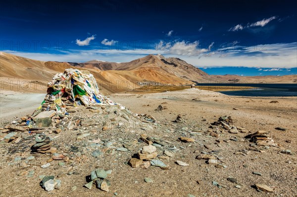 Stone cairn at Himalayan lake Tso Moriri