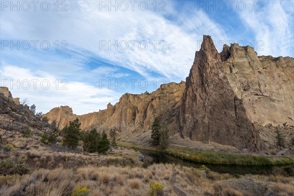 Pointed red rock walls