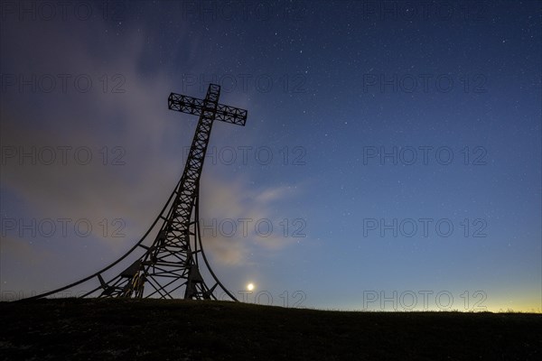 Monte Catria summit cross by night