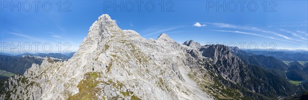 Hiking trail along a ridge