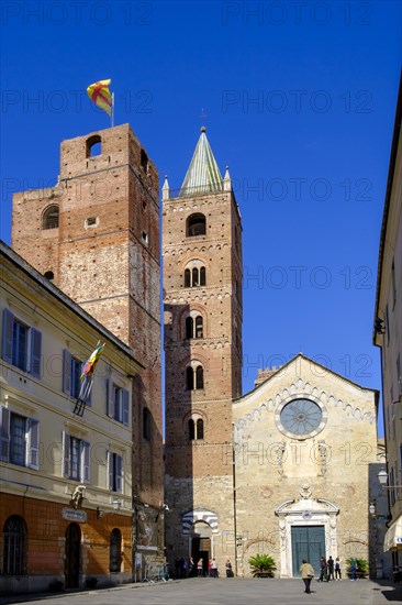 Gender tower and cathedral