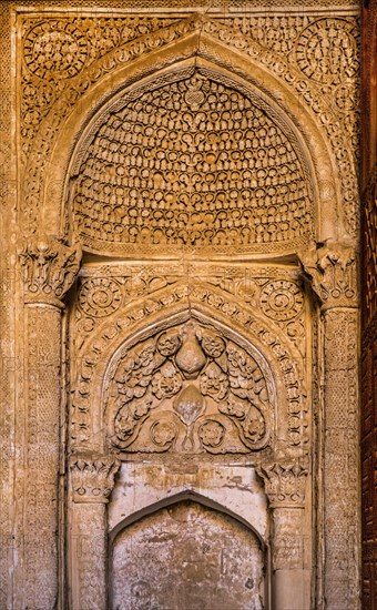 Stucco prayer niche