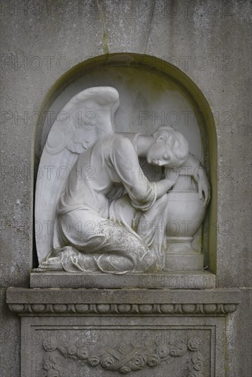 Funeral Angel