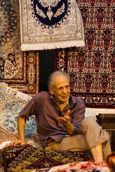 Carpet dealer