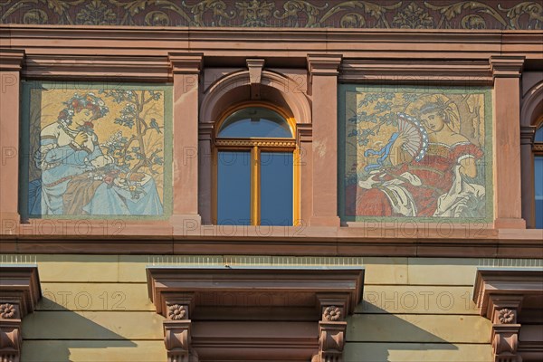 Wall painting on villa built ca. 1890-1895 in Rheinstrasse