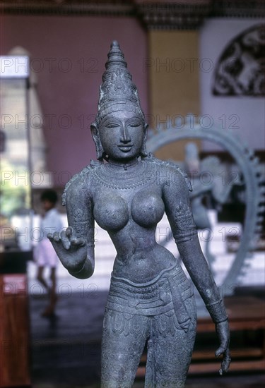 Bronze statue of parvathi displayed in nayak darbar hall