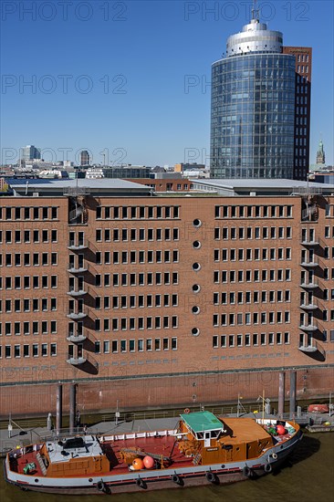 Columbus Haus am Sandtorhafen