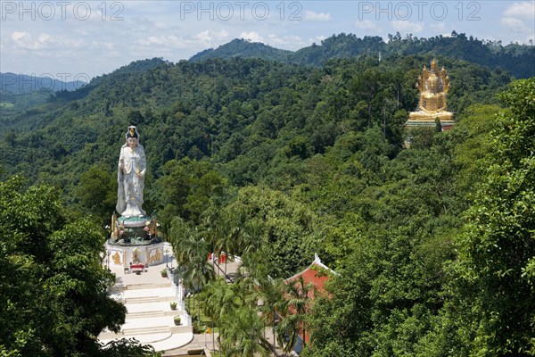 Guanyin statue