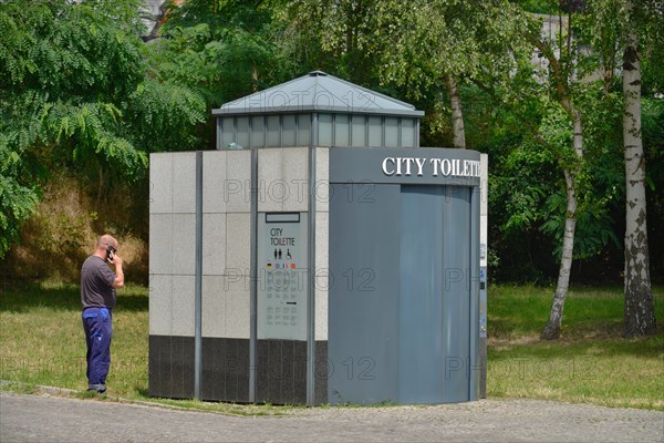 City-Toilet