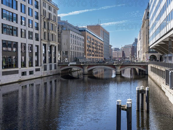 Residential and commercial buildings on Alsterfleet