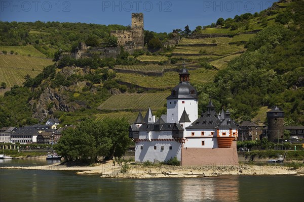 Gutenfels Castle and Pfalzgrafenstein Castle