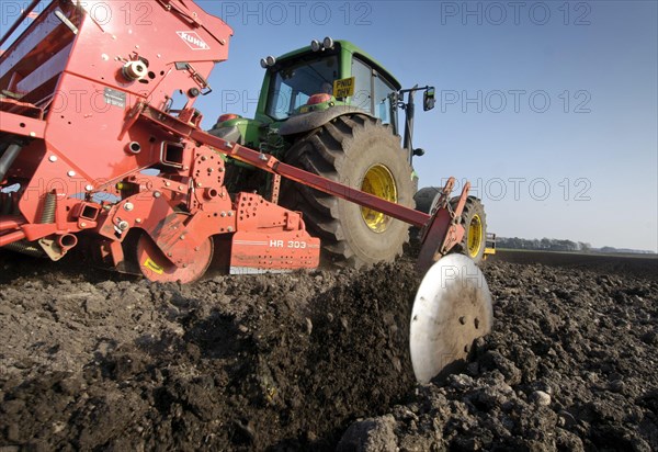 Tractor with seeder