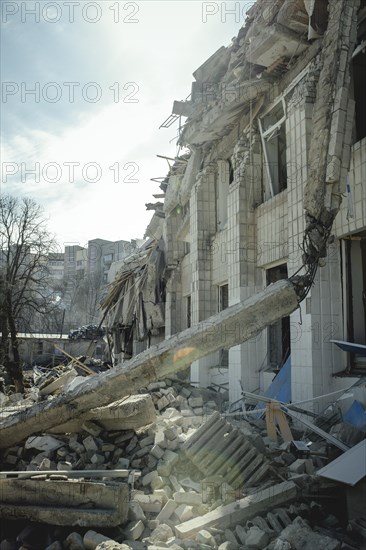 25th school destroyed by a Russian missile attack on 4 March at 9:30 h