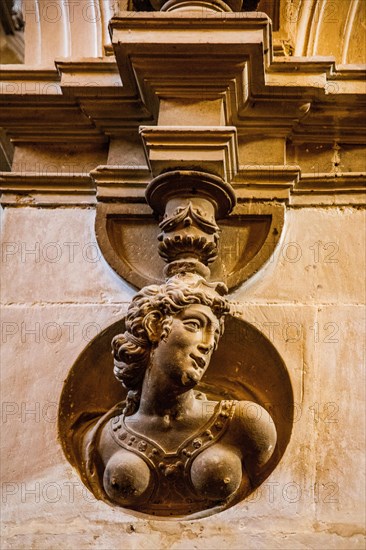 Sculptures in the sacristy of San Salvador