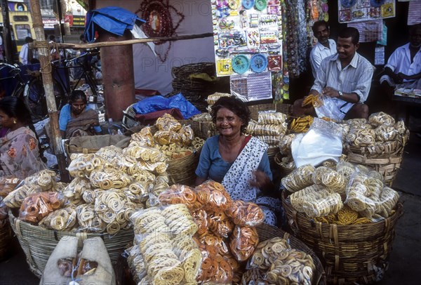 Snacks seller