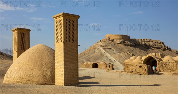 Towers of silence with air-cooled cistern