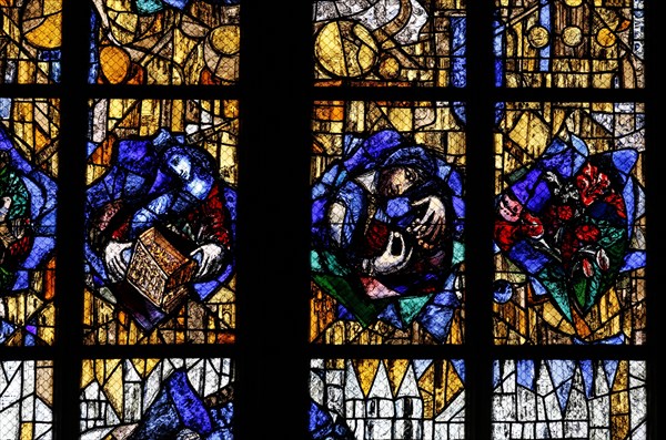 Preacher's window by Peter Valentin Feuerstein in Ulm Cathedral