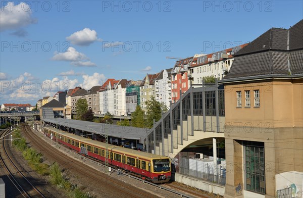 Messe Nord train station